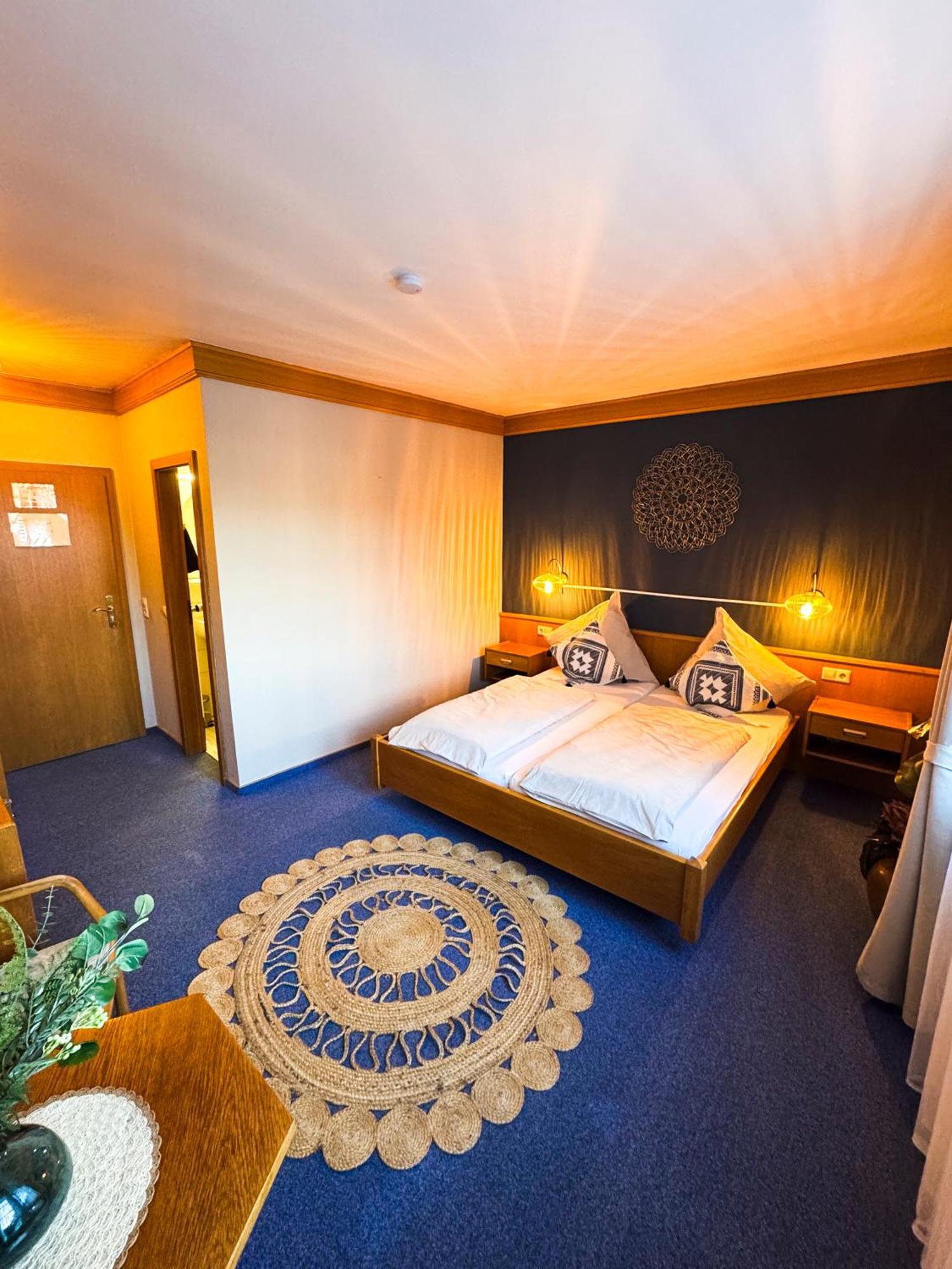 Hotel Guelser Weinstube Кобленц Екстер'єр фото