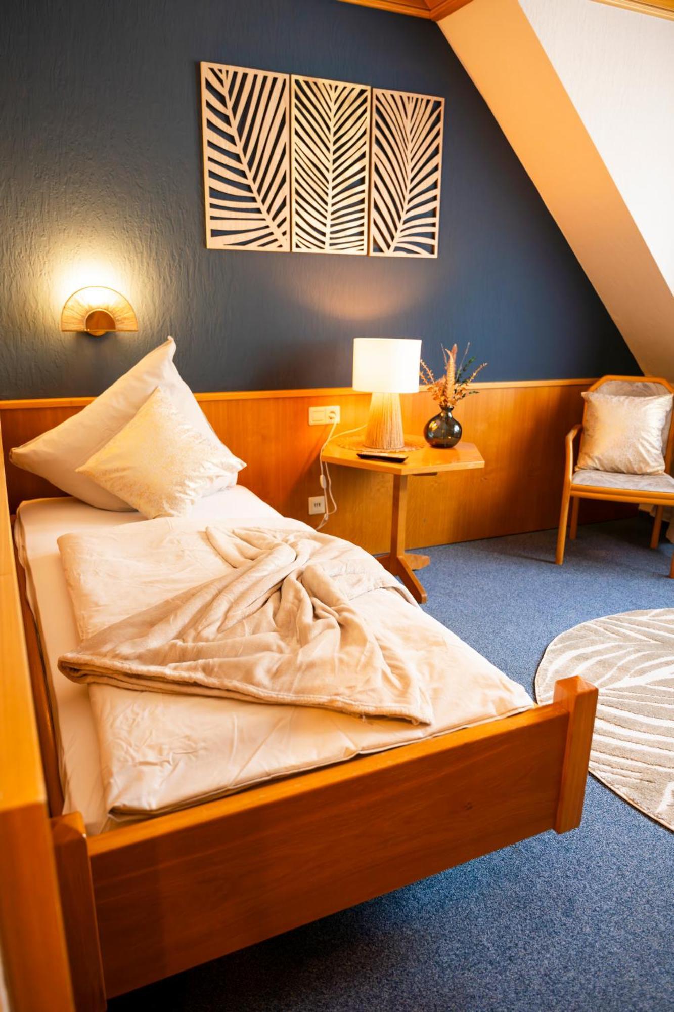 Hotel Guelser Weinstube Кобленц Екстер'єр фото